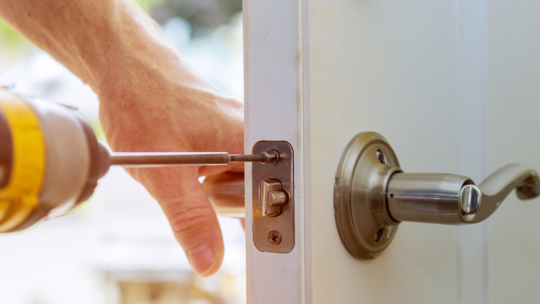 Locksmith in Cypress, CA